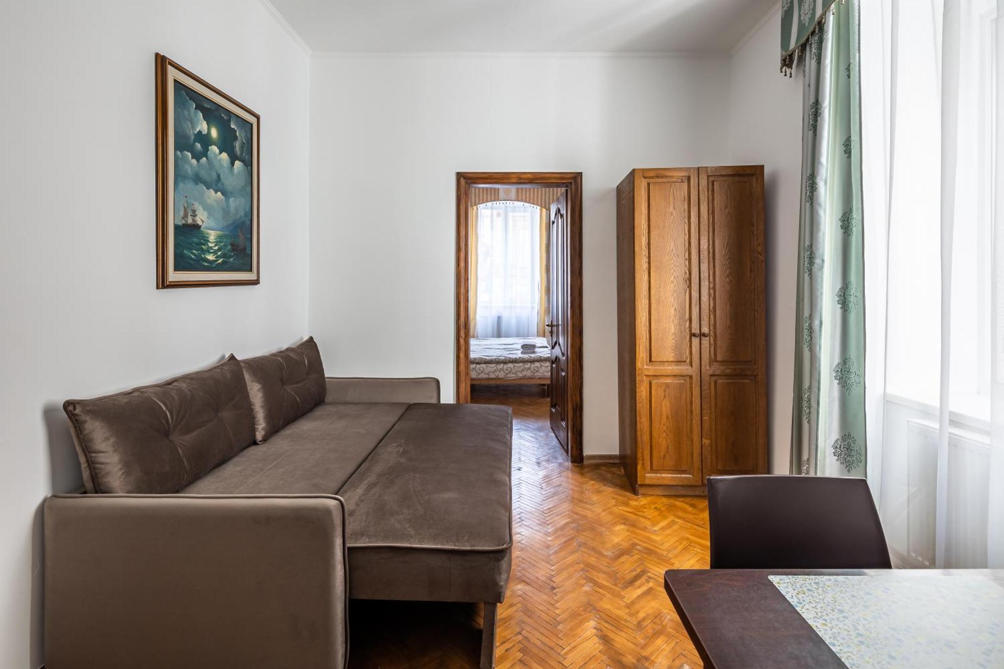 Next To Opera Apartment Lwów Zewnętrze zdjęcie